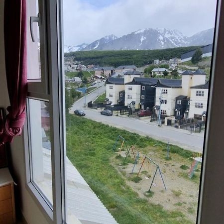 Andes Fueguinos Apartment อูซัวยา ภายนอก รูปภาพ