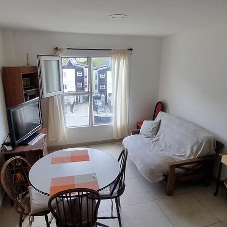Andes Fueguinos Apartment อูซัวยา ภายนอก รูปภาพ